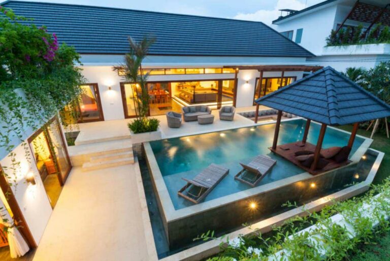 Backyard Pool Ideas